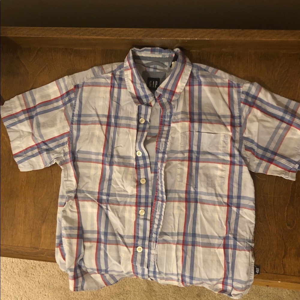 Boys’ short-sleeved plaid shirt
